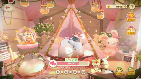 这款火到「炸服」的新游，可能踩准了时代的情绪