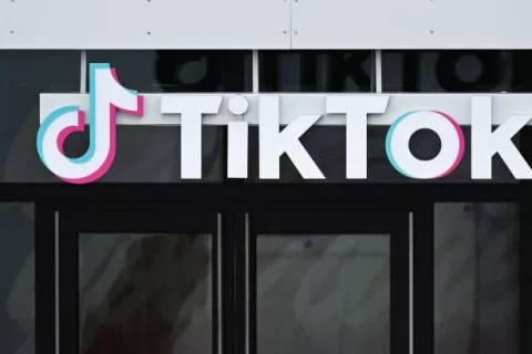 SHEIN和Temu疯狂出单！TikTok“情人节玩具”热度爆炸