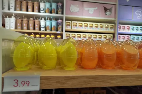 中国两（欧）元店，如何“横扫”意大利？