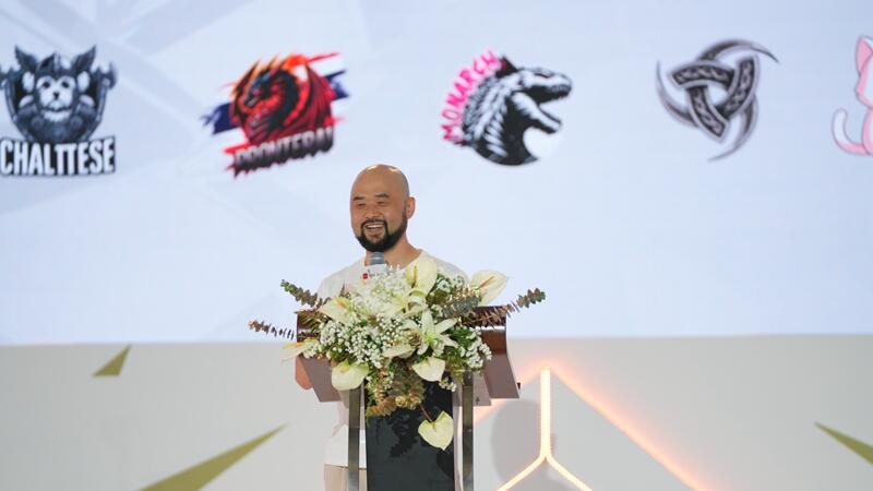 他们让MMO世界赛走出国门，他们又将世界冠军带回中国！