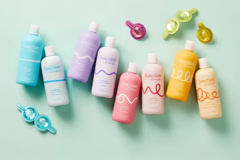 1瓶+120亿种配方=1亿美金！Function of Beauty的定制洗护之路